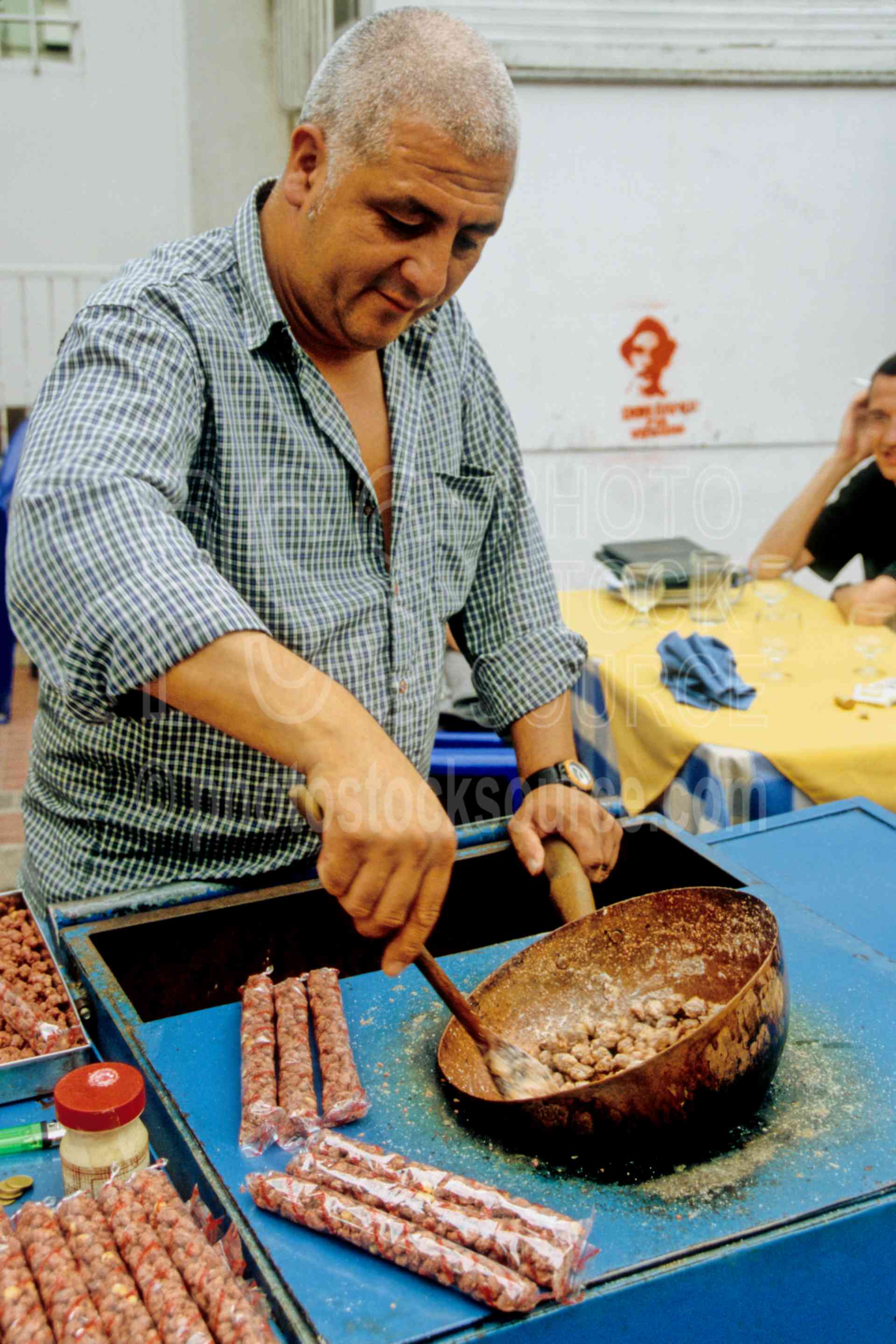 Cooking Peanuts,peanut,cook,mans,street vendor,argentina markets