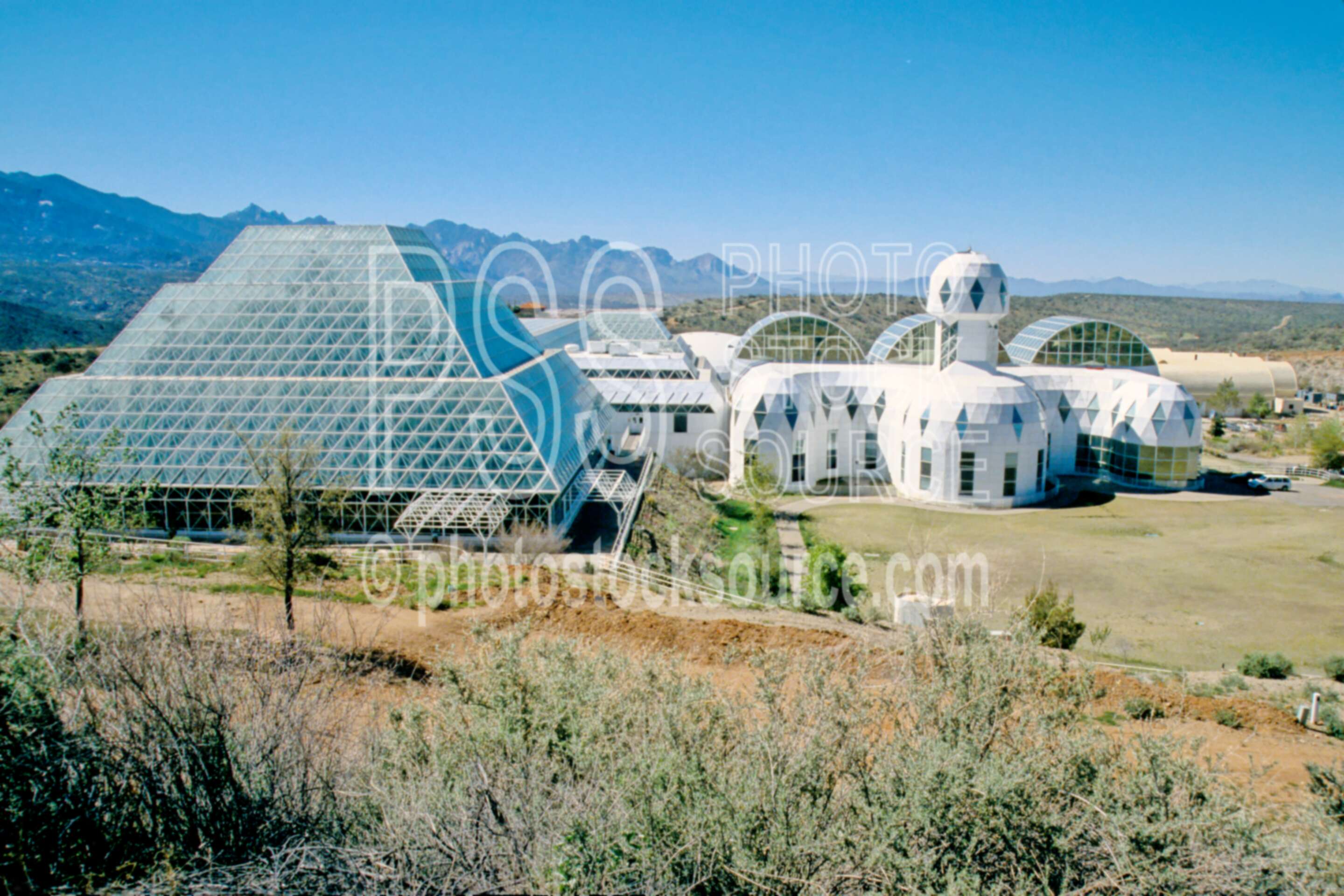 Biosphere 2,architecture,environment,experimental,research,biosphere,usas