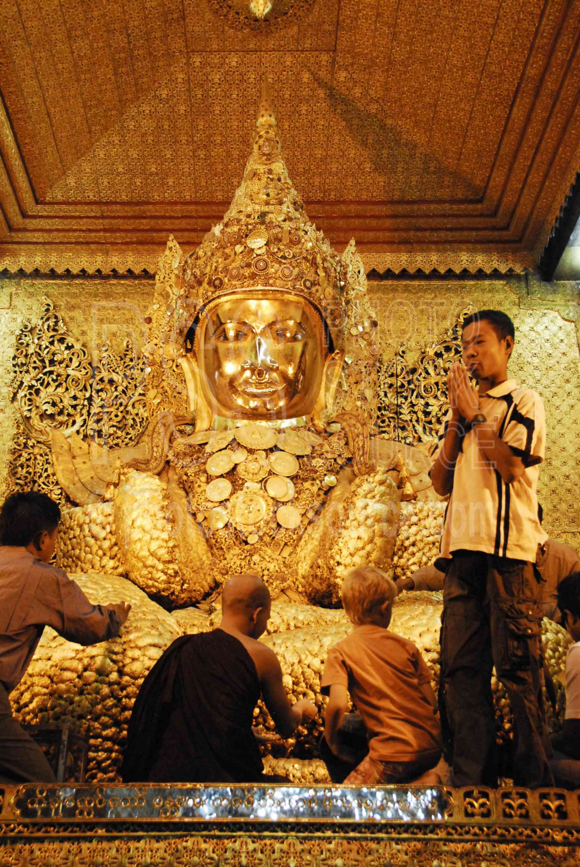 Mahamuni Buddha Devotees,myanmar,temple,buddha,buddhist,praying,people,gold,leaf,pagoda