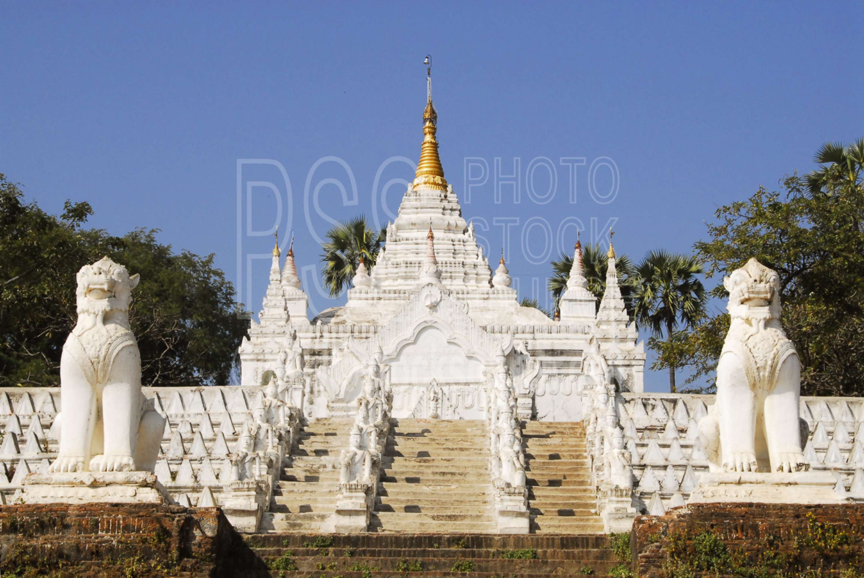 Hsinphyumae Pagoda,myanmar,temple,pagoda,buddhist,religion,myatheindan,chinthe,lions,statues