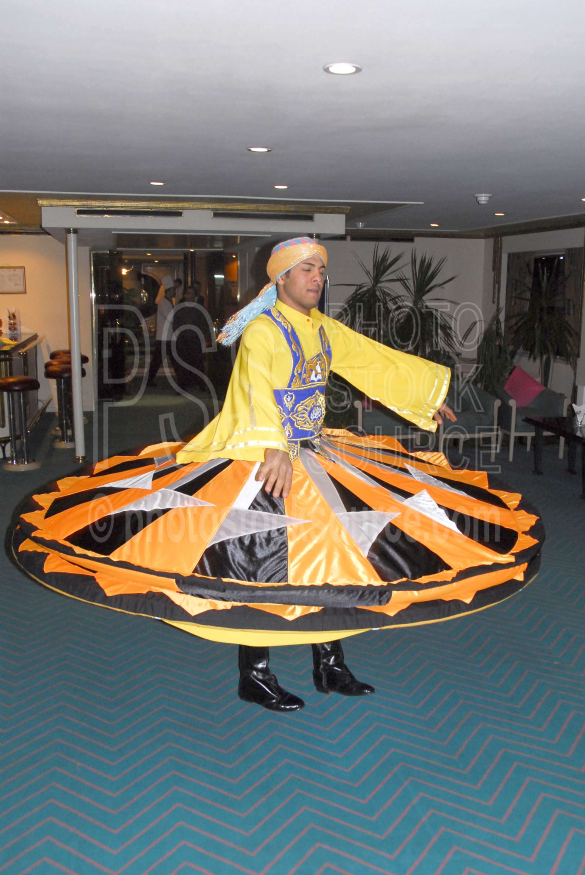 Whirling Dervish Dancer,dance,sufi,sufism,dervish,whirling,sema