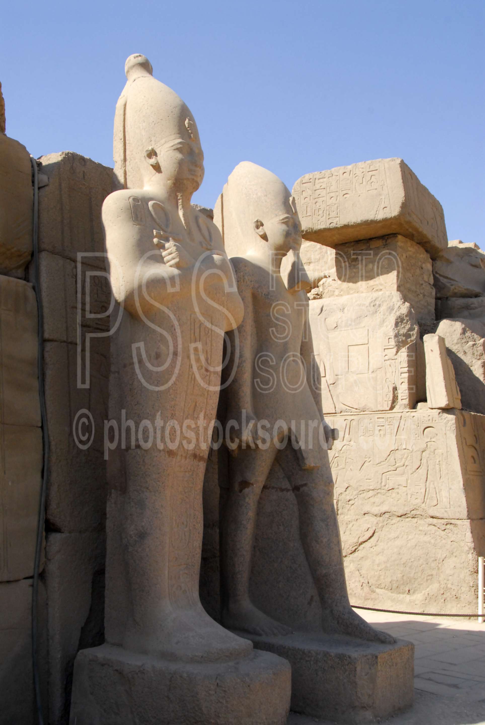 Seventh Pylon Statues,temple,temple of amun,statues,cachette court,architecture,temples