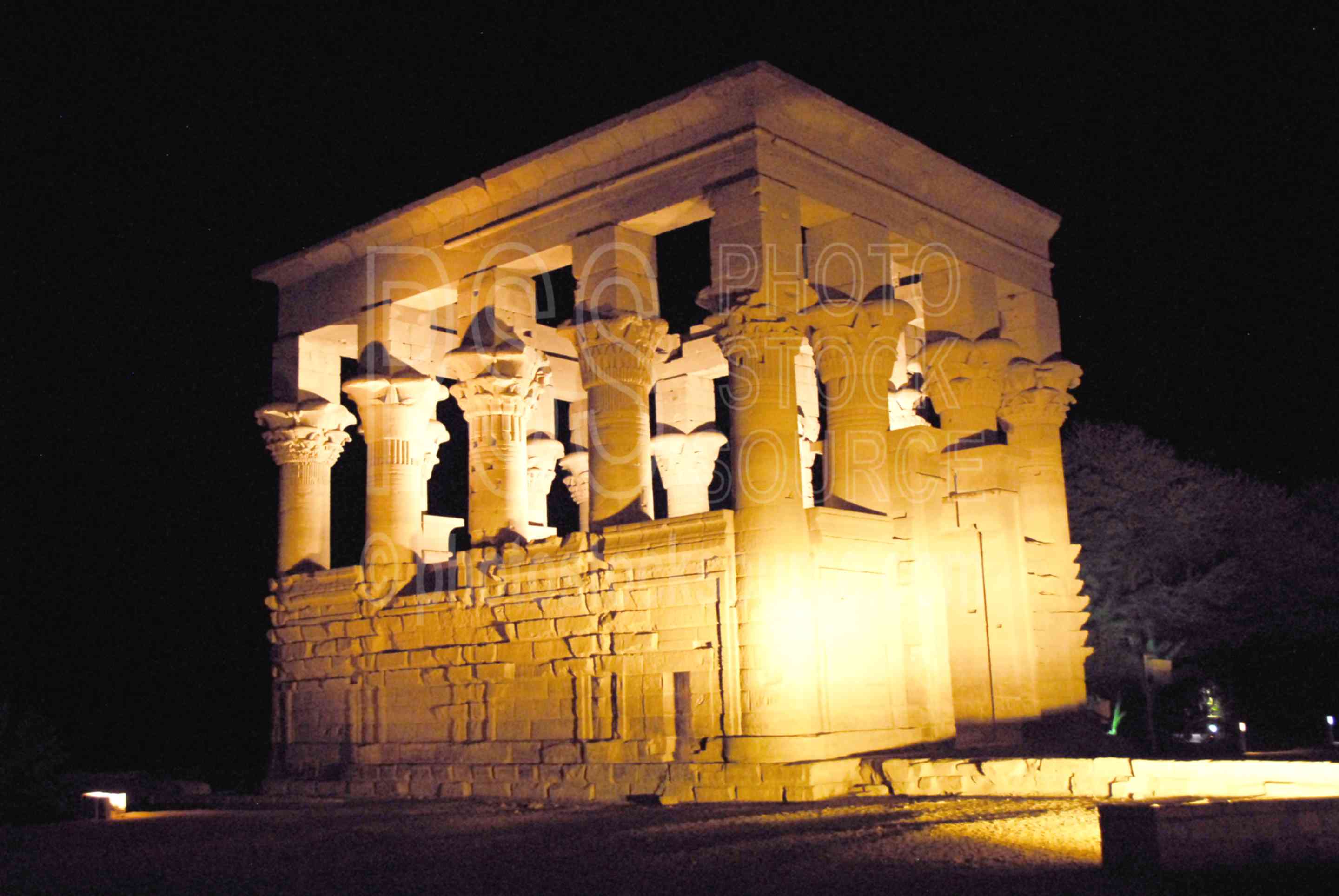 Trajan's Kiosk at Night,temple,light,lightshow,dark,night,temples