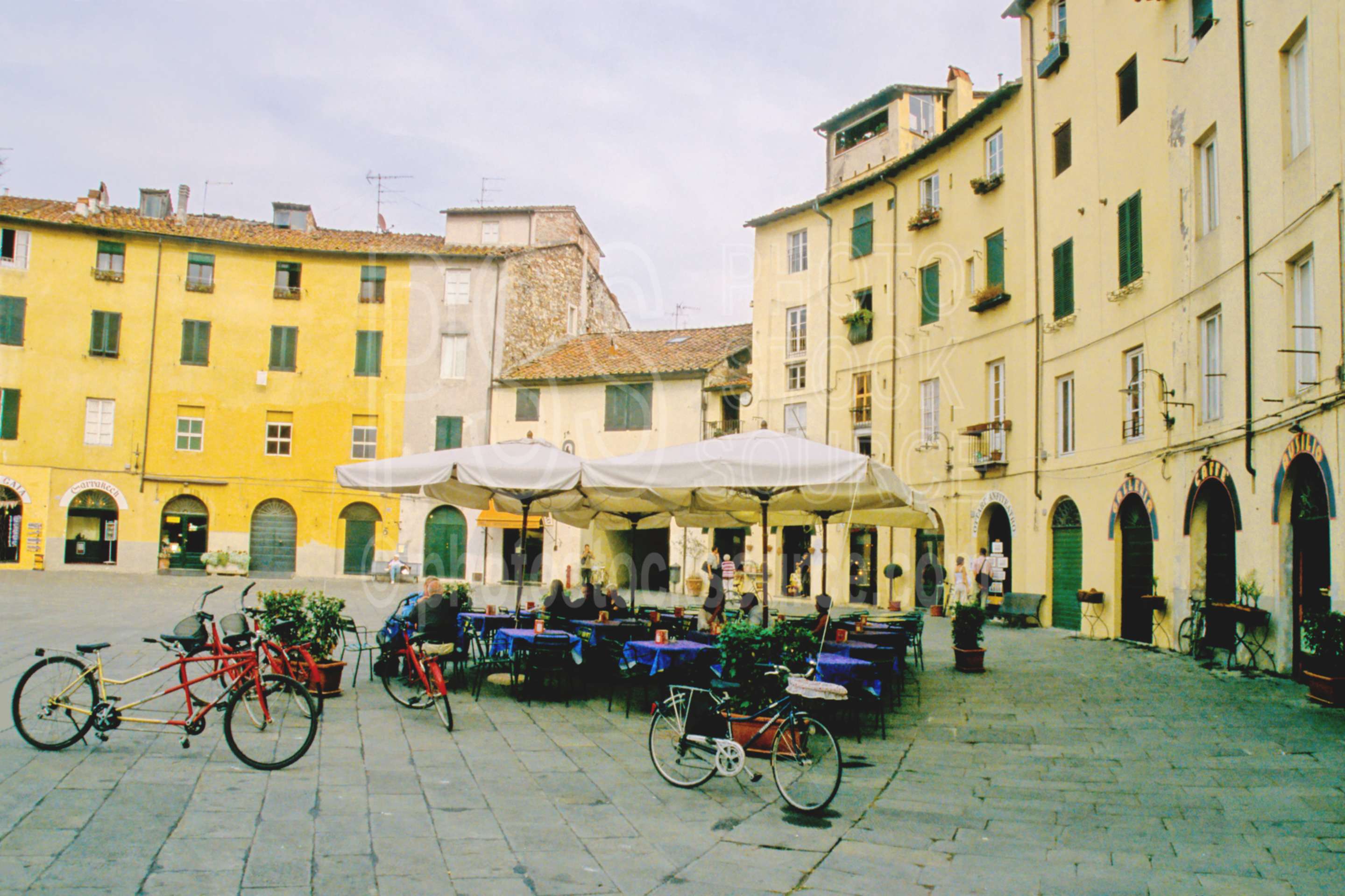 Piazza Anfiteatro,europe,plaza,square