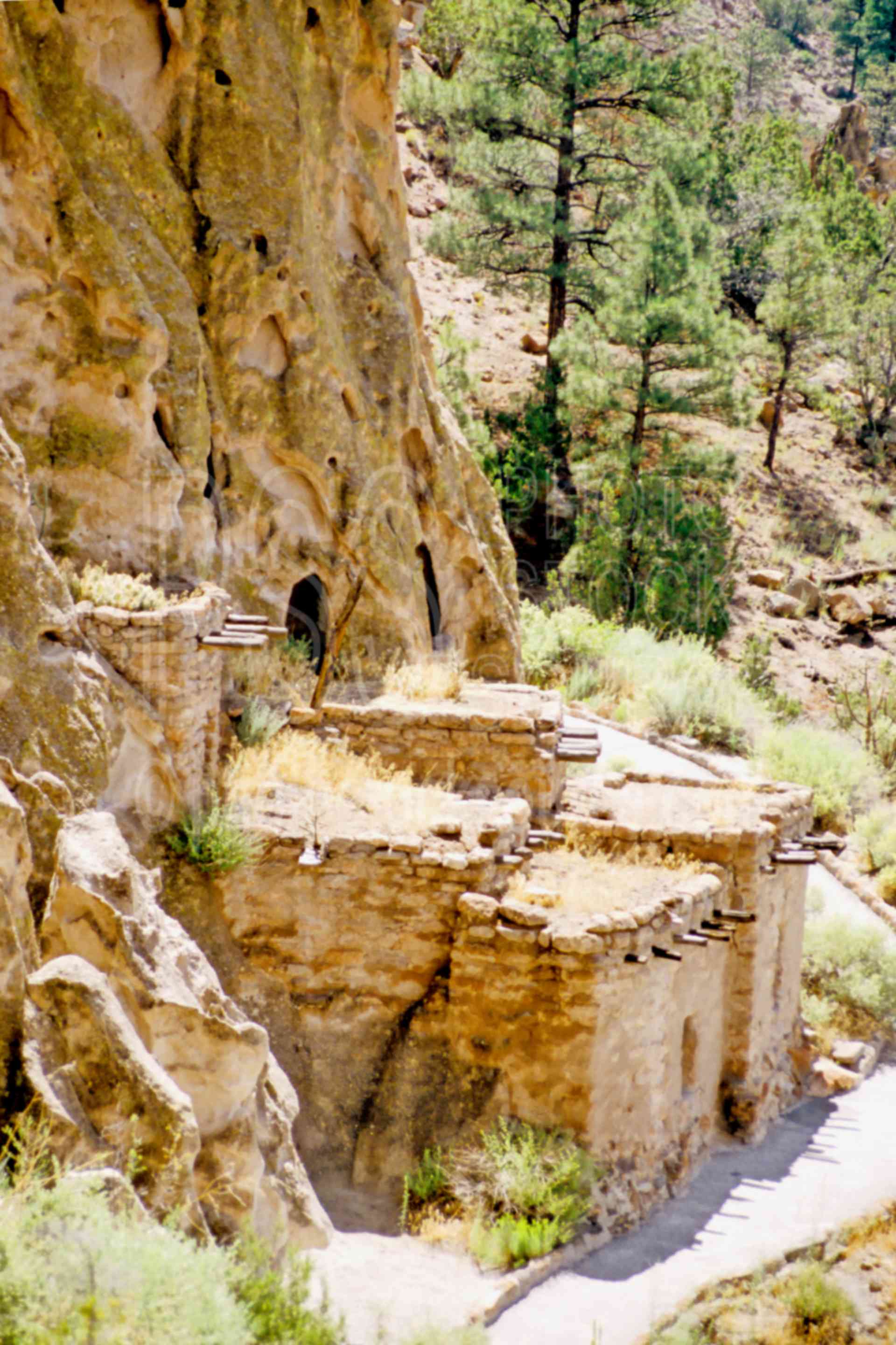 Talus House under Cliffs,anasazi,cave dwelling,house,usas,native american