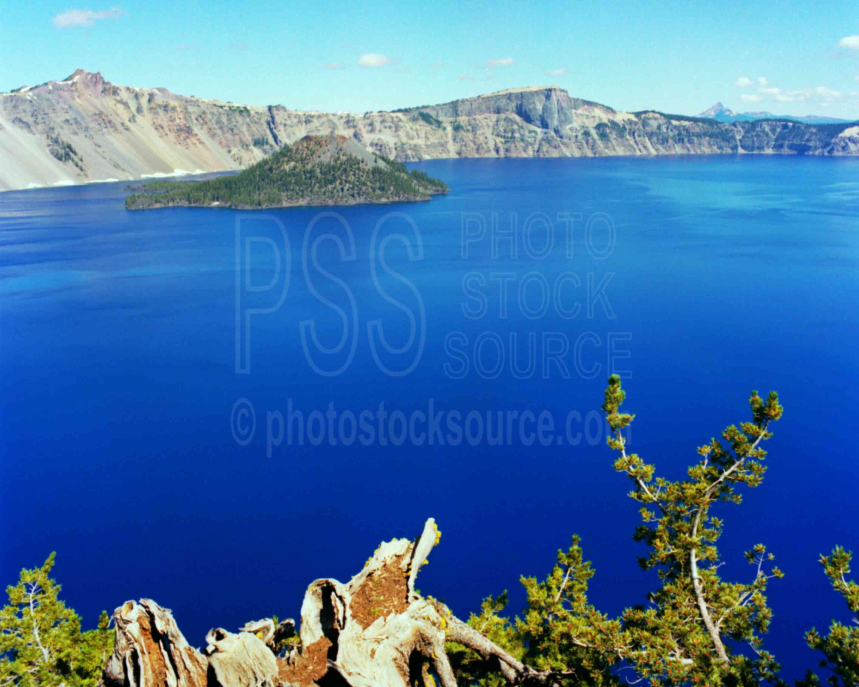 Crater Lake Wizard Island,caldera,crater lake,island,wizard island,usas,national park,nature