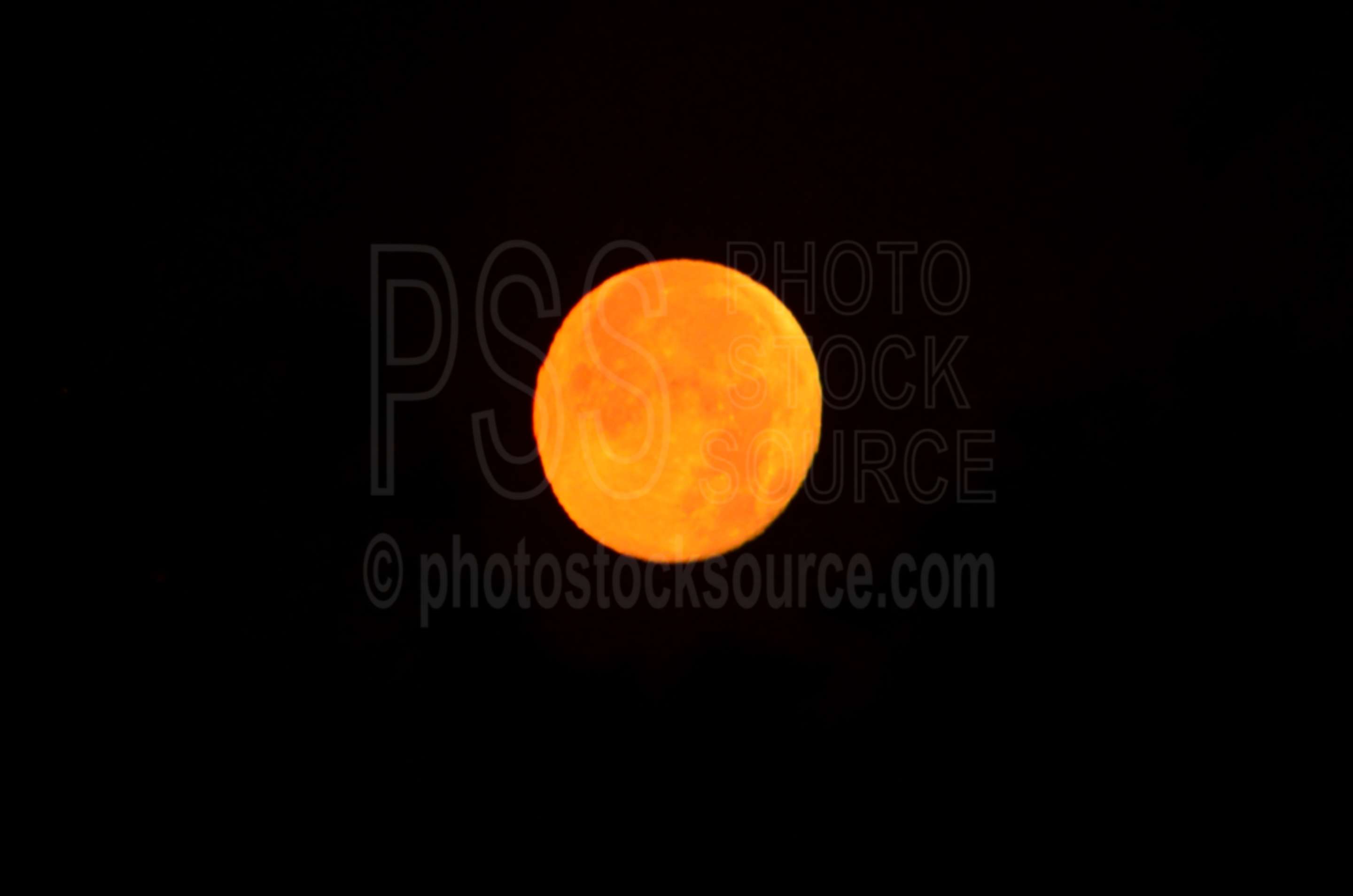 Full Moon Glowing Orange,moon,full,moonrise