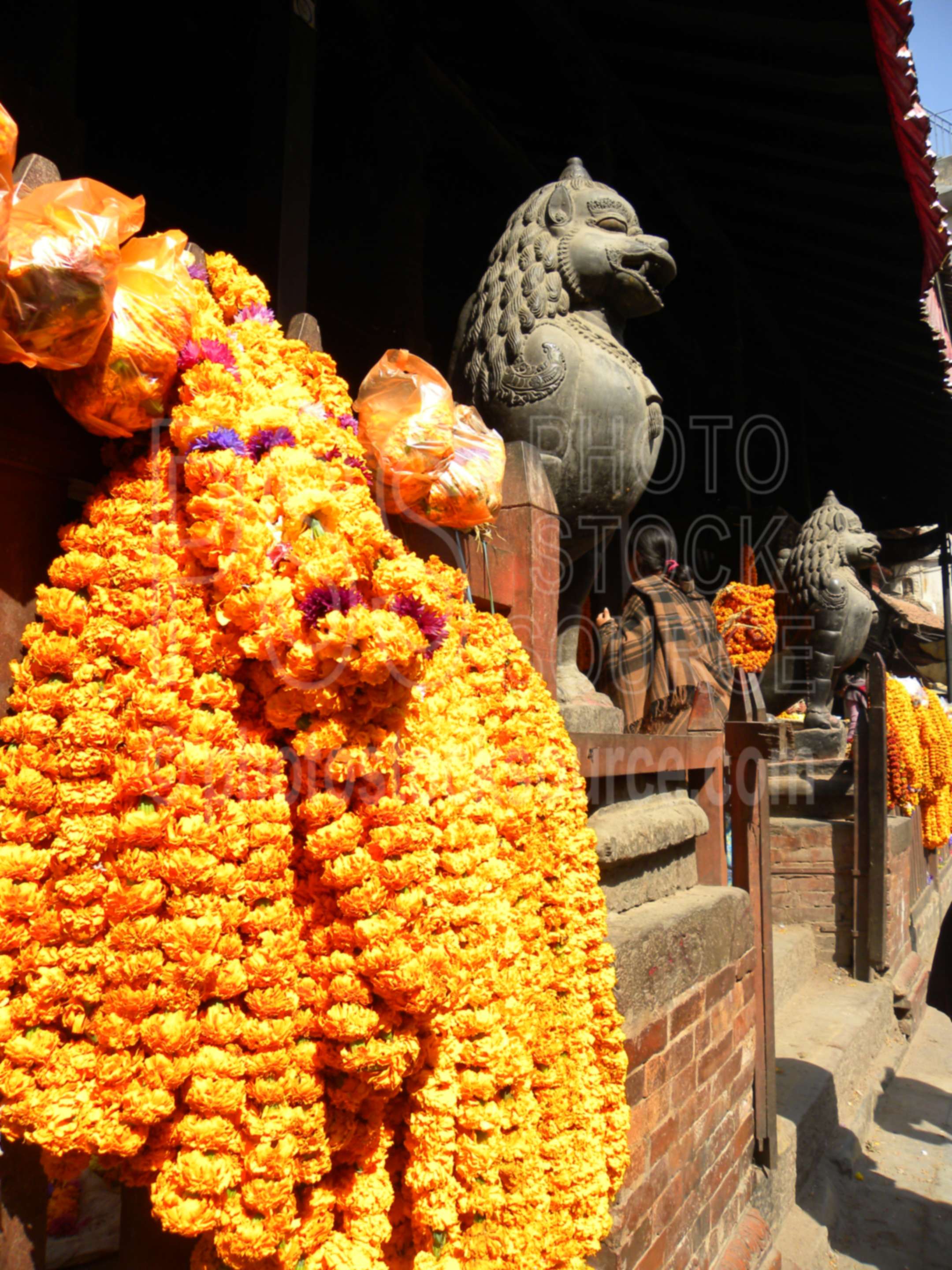 Ceremonial Flower Garlands,celebration,festival,colors,flowers,garlands,vendor,sale,temple,temples,plants