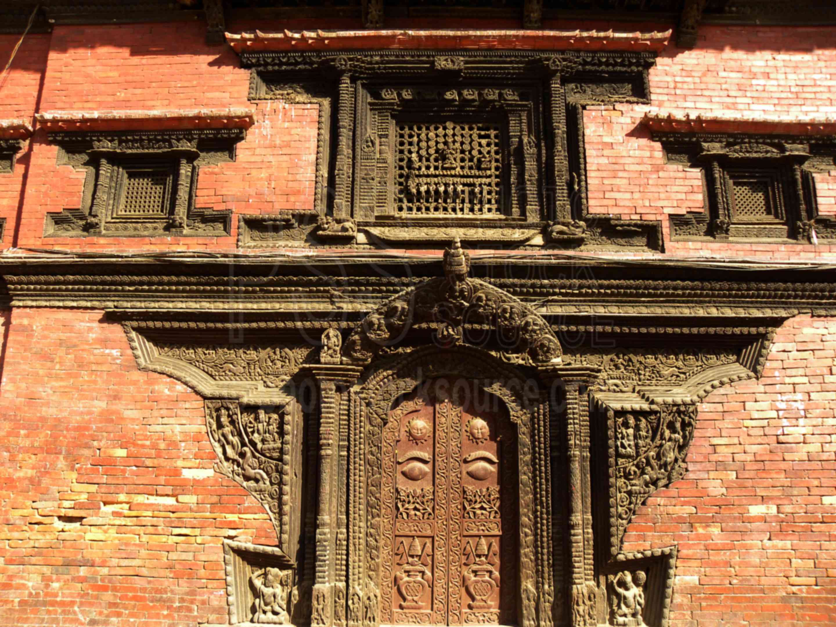 Entrance to Sundari Chowk,temple,carving,door,temples