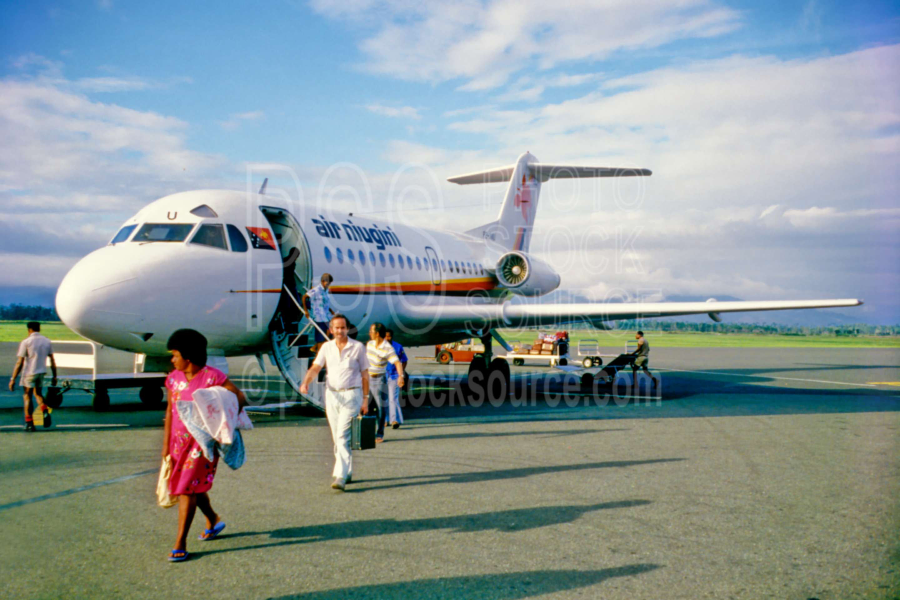 Air Niugini Airlines,airplane,airplanes,transportation,mountains