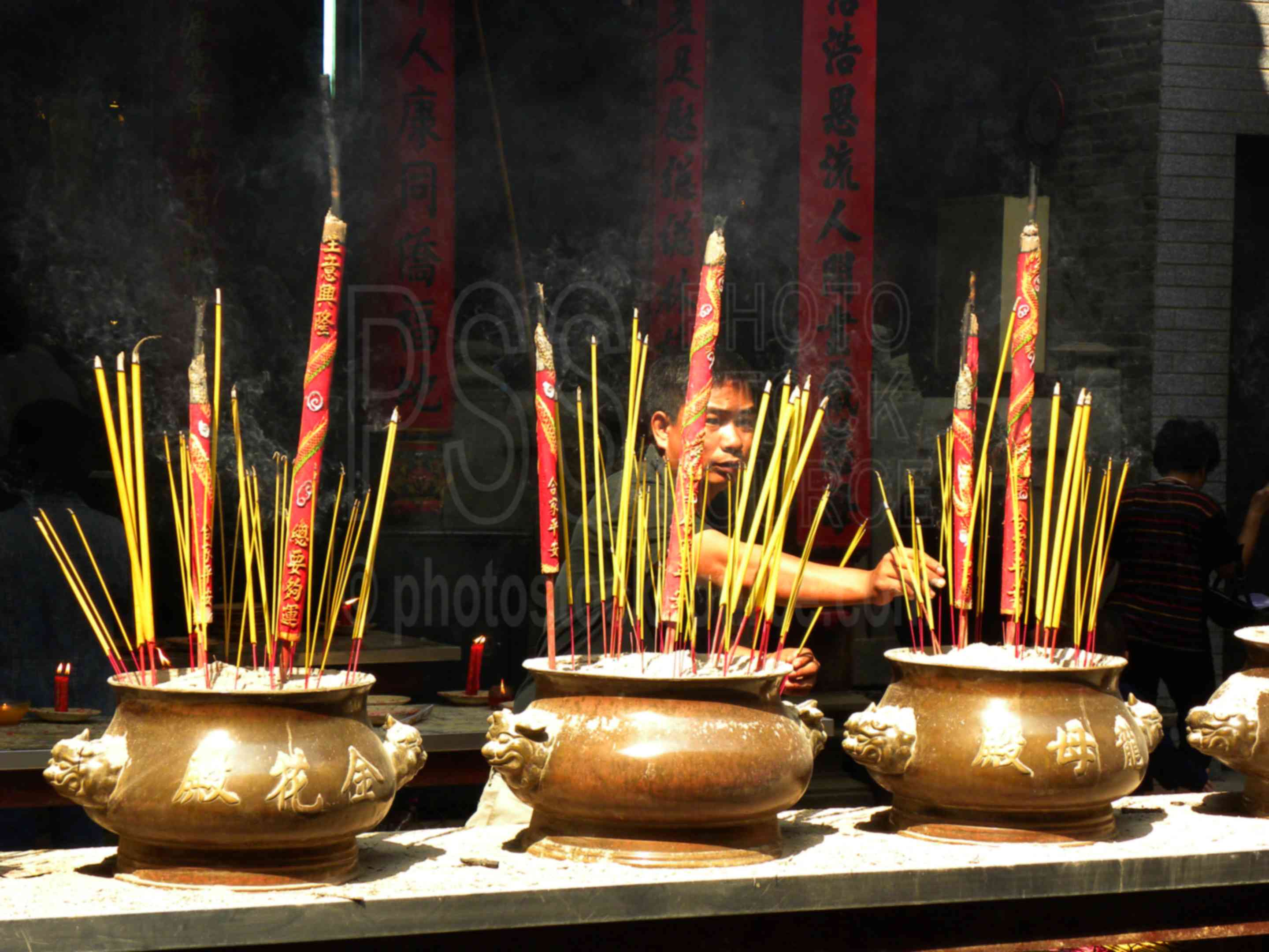 Thien Hau Temple Incense,temple,worship,religious,decoration,prayer,courtyard,incense,smoke,people